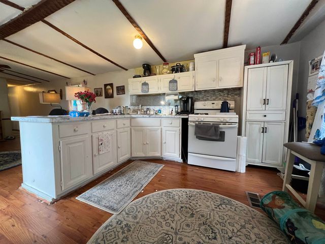 72 Bowman Road, Alton, NH 03809