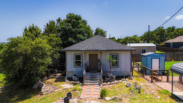 1260 MOUNTAIN VIEW DR, Canyon Lake, TX 78133