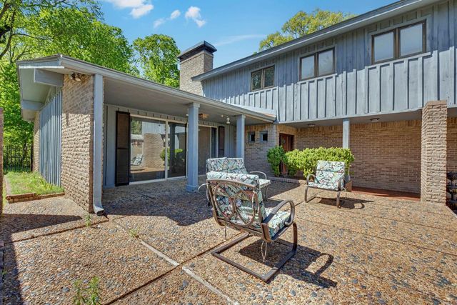 117 Avalon Pl, Helena, AR 72342