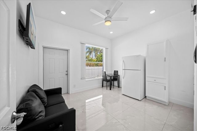 2610 SW Embers TER, Cape Coral, FL 33991