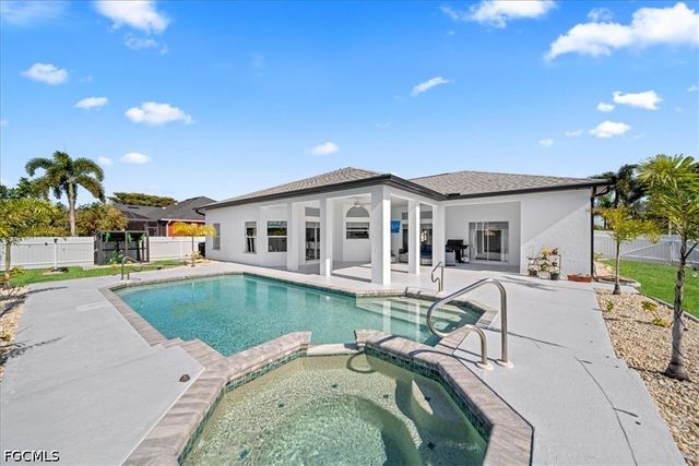 2610 SW Embers TER, Cape Coral, FL 33991