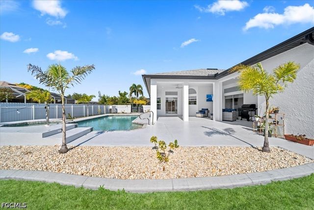 2610 SW Embers TER, Cape Coral, FL 33991