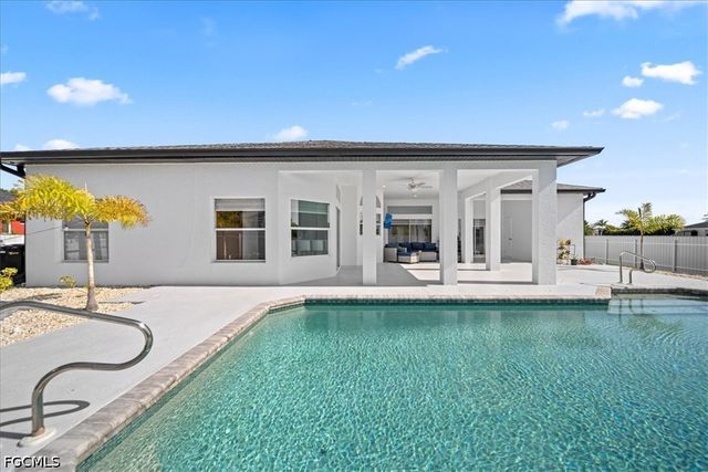 2610 SW Embers TER, Cape Coral, FL 33991