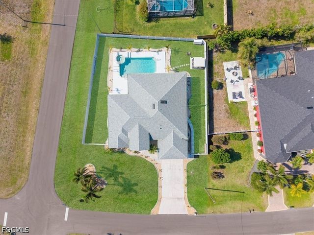 2610 SW Embers TER, Cape Coral, FL 33991