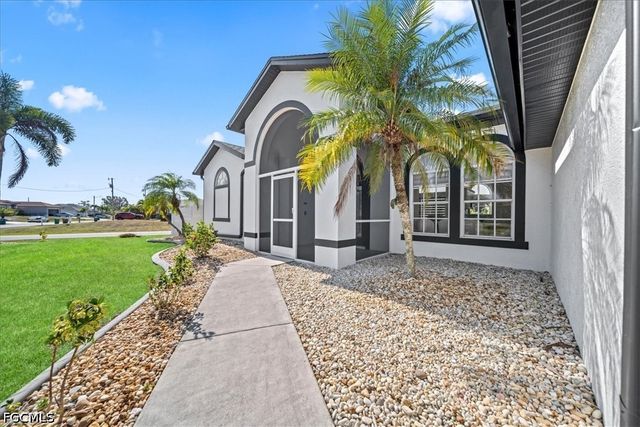 2610 SW Embers TER, Cape Coral, FL 33991