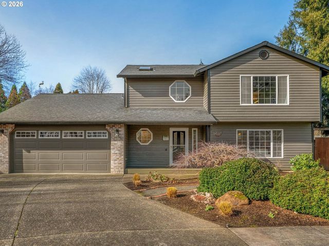 381 Ne 33RD Ct, Hillsboro, OR 97124