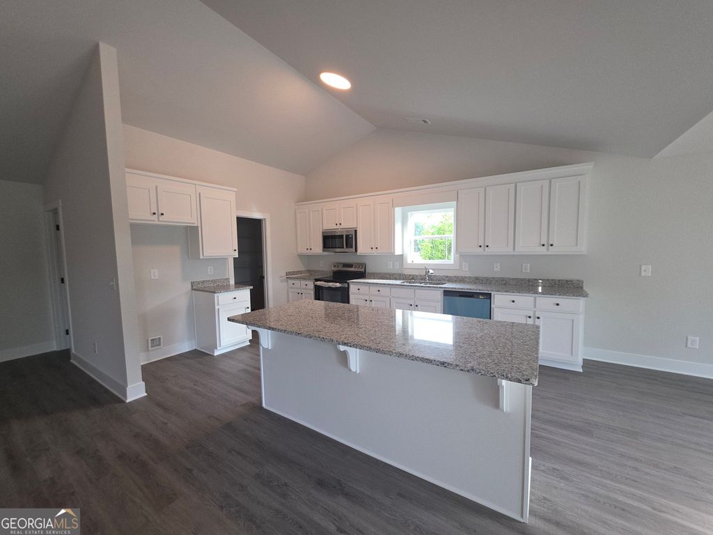 193 Windrow Trail 46, Statham, GA 30666 — photo 3