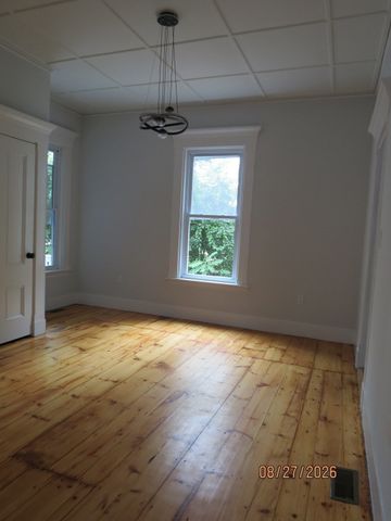 51 Grove Avenue, Leominster, MA 01453
