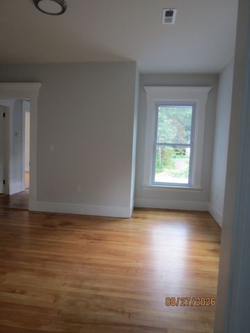 51 Grove Avenue, Leominster, MA 01453