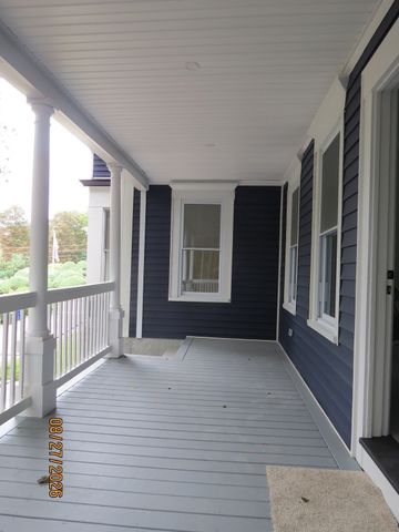 51 Grove Avenue, Leominster, MA 01453