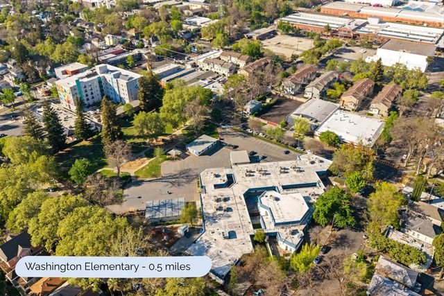 714 18th St, Sacramento, CA 95811