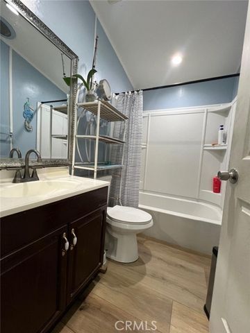 2191 Harbor Boulevard 27, Costa Mesa, CA 92627