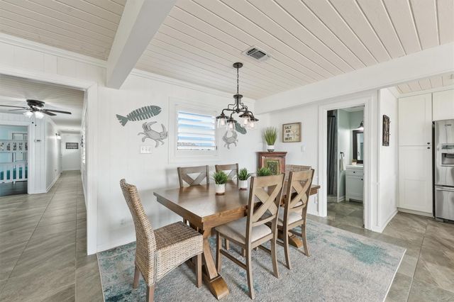 16634 Jamaica Beach Road, Jamaica Beach, TX 77554