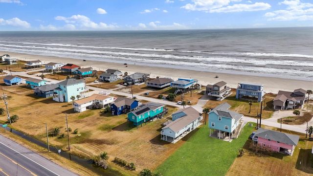 16634 Jamaica Beach Road, Jamaica Beach, TX 77554