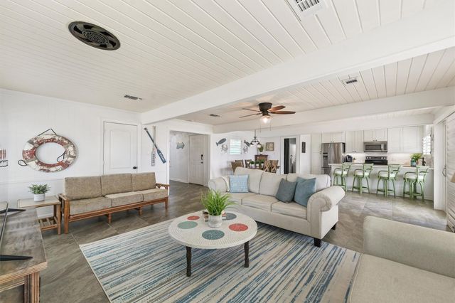 16634 Jamaica Beach Road, Jamaica Beach, TX 77554