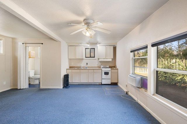 2004 Griswold LN, Austin, TX 78703