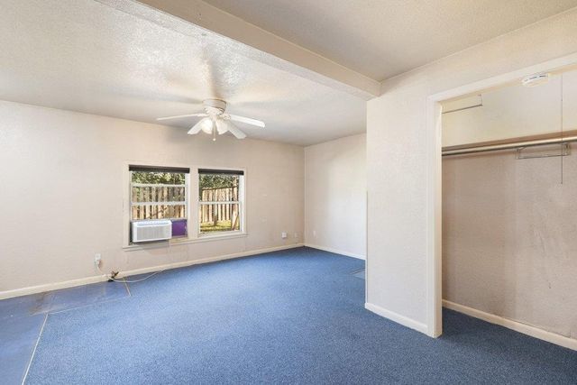 2004 Griswold LN, Austin, TX 78703