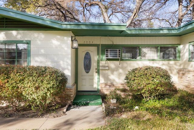 2004 Griswold LN, Austin, TX 78703