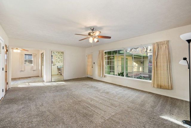 2004 Griswold LN, Austin, TX 78703