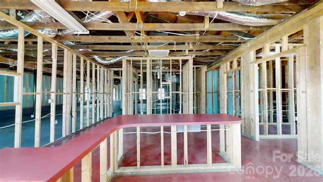 2303 E Main Street, Lincolnton, NC 28092