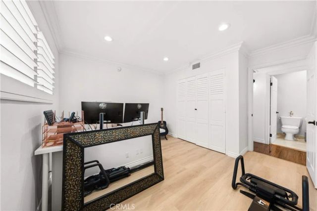 4211 Arch 103, Studio City, CA 91604