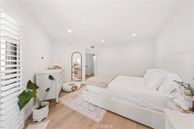 4211 Arch 103, Studio City, CA 91604