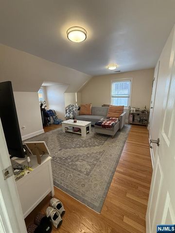 337 2nd Street, Saddle Brook, NJ 07663