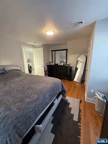 337 2nd Street, Saddle Brook, NJ 07663