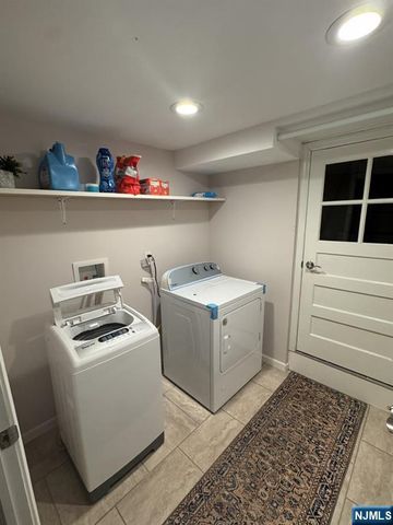 337 2nd Street, Saddle Brook, NJ 07663