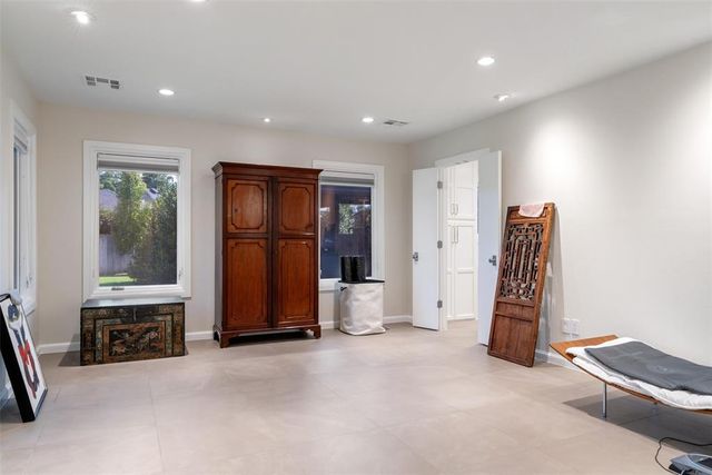 1708 Randel Road, Nichols Hills, OK 73116