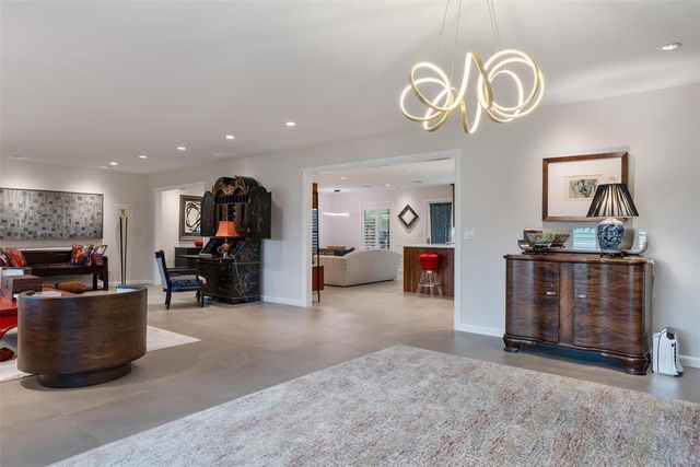 1708 Randel Road, Nichols Hills, OK 73116