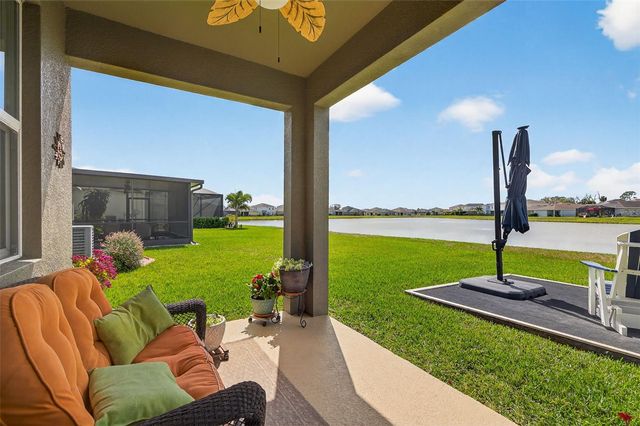 8705 CORKSCREW CROSSING, Parrish, FL 34219