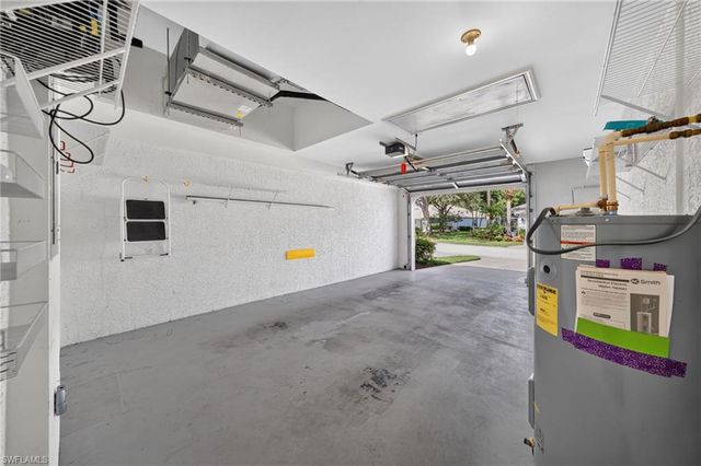 20659 Country Barn DR, Estero, FL 33928