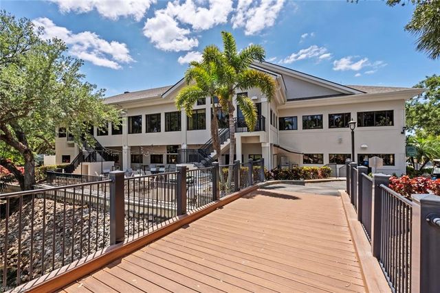 20659 Country Barn DR, Estero, FL 33928