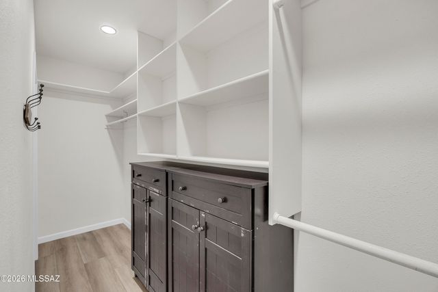 2620 E Copper Street, Tucson, AZ 85716