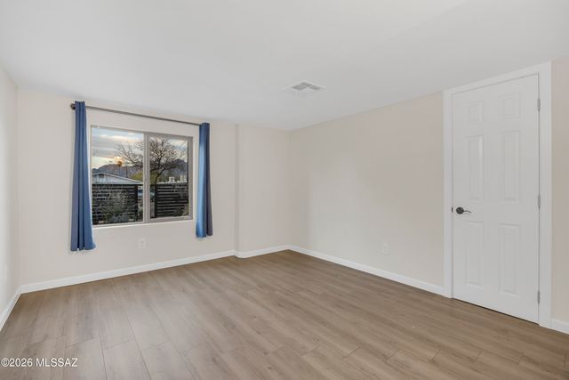 2620 E Copper Street, Tucson, AZ 85716