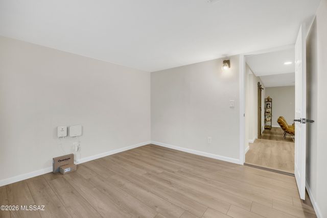 2620 E Copper Street, Tucson, AZ 85716