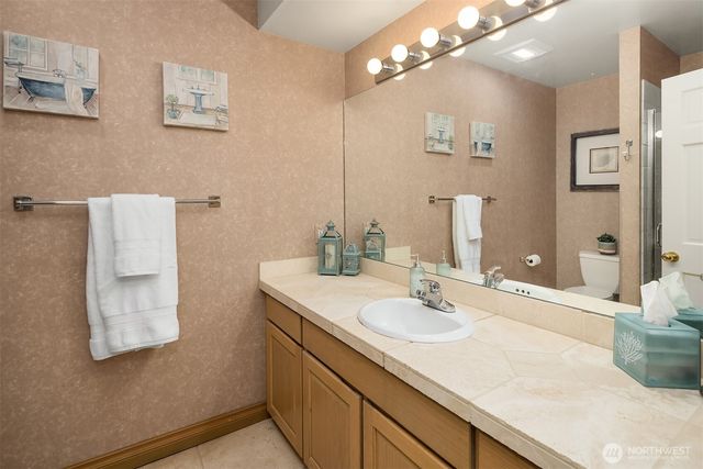 7066 92nd Avenue SE, Mercer Island, WA 98040