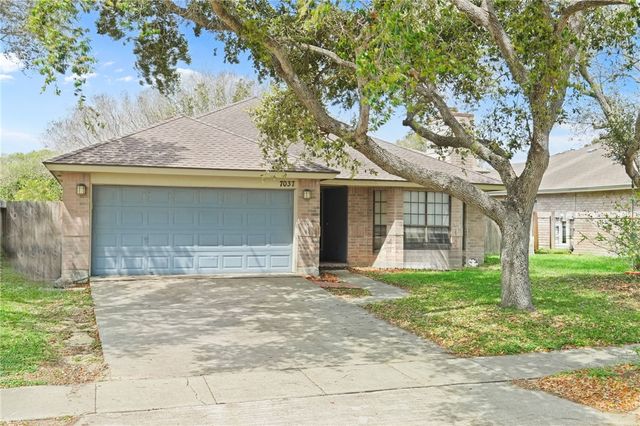 7037 Sun Wood Dr, Corpus Christi, TX 78413