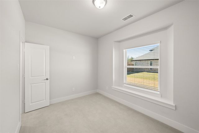 1112 E Hidden Lakes Drive, Desoto, TX 75115