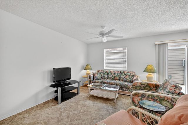 17436 SE 81ST NEWBERRY COURT, The Villages, FL 32162