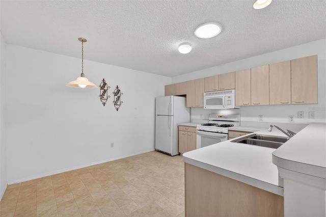 17436 SE 81ST NEWBERRY COURT, The Villages, FL 32162