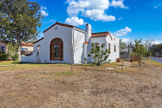 1446 Fulton, San Antonio, TX 78201