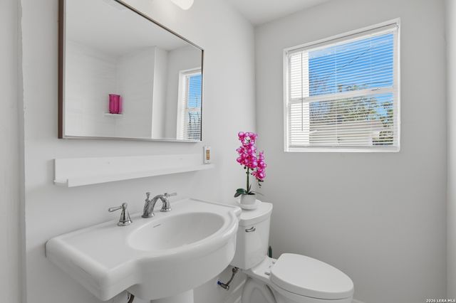 1446 Fulton, San Antonio, TX 78201