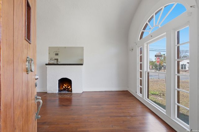 1446 Fulton, San Antonio, TX 78201