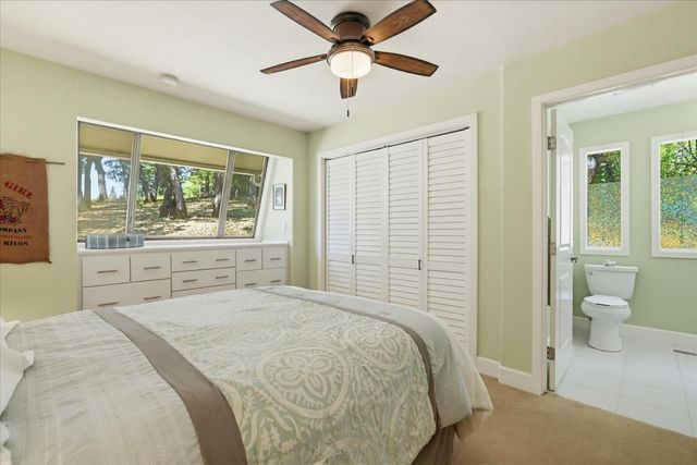12934 Sierra Vista Dr, Grass Valley, CA 95945