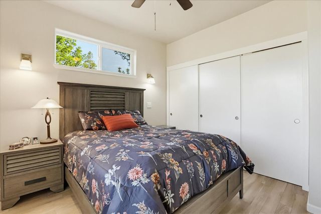 12934 Sierra Vista Dr, Grass Valley, CA 95945