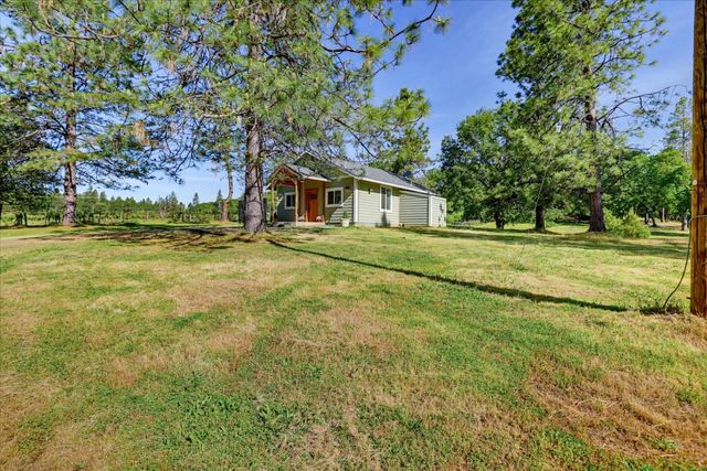 12934 Sierra Vista Dr, Grass Valley, CA 95945