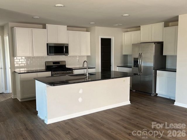 13304 Hampton Bay Lane, Charlotte, NC 28262
