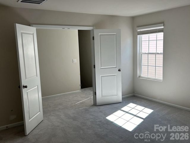13304 Hampton Bay Lane, Charlotte, NC 28262